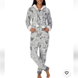 NWT Disney Minnie Mouse Onesie Pajamas With Hood, Size XL